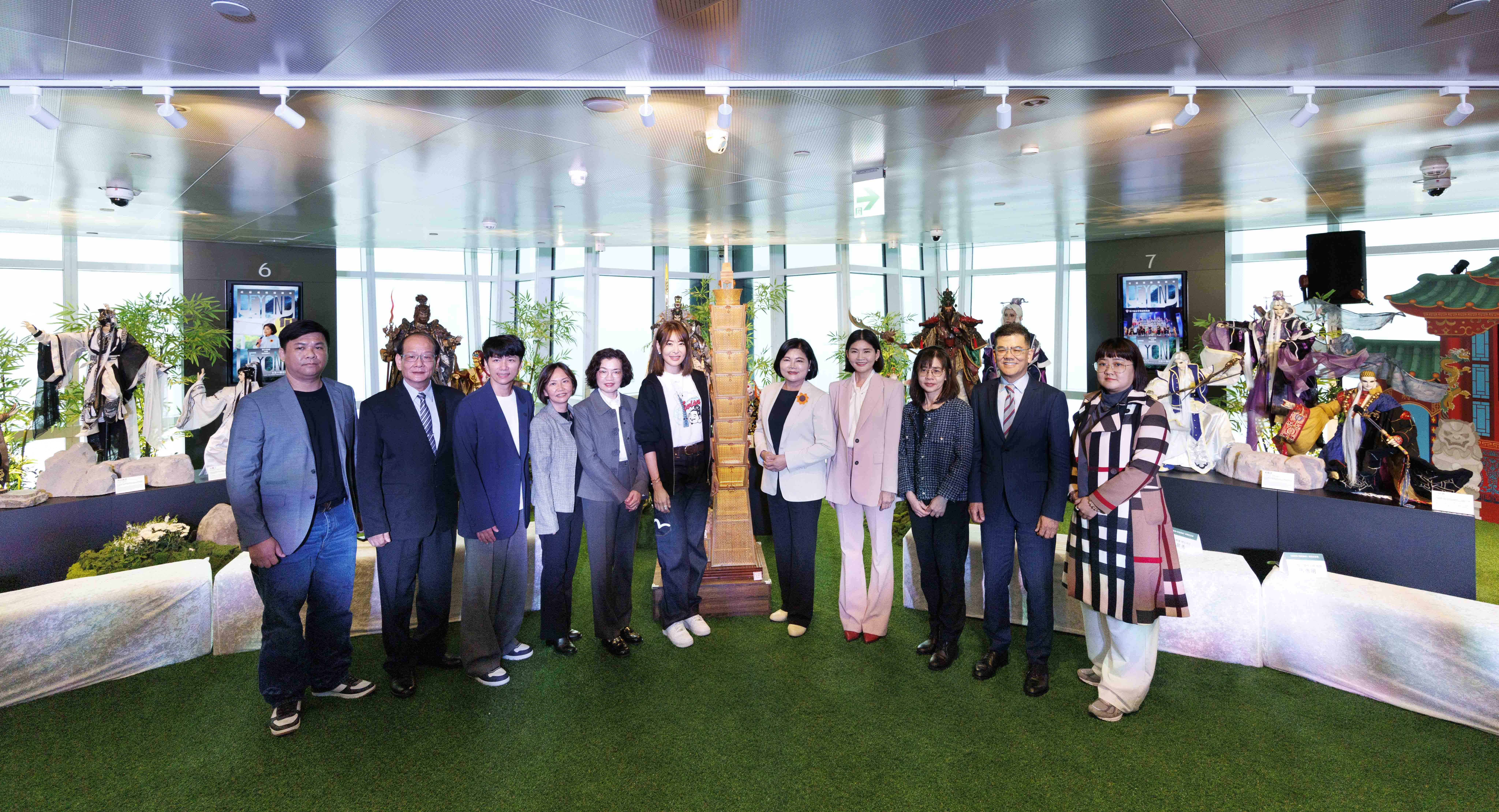 《超越偶‧超越巔峰》特展 Beyond the Puppet, Beyond the Summit-圖片3